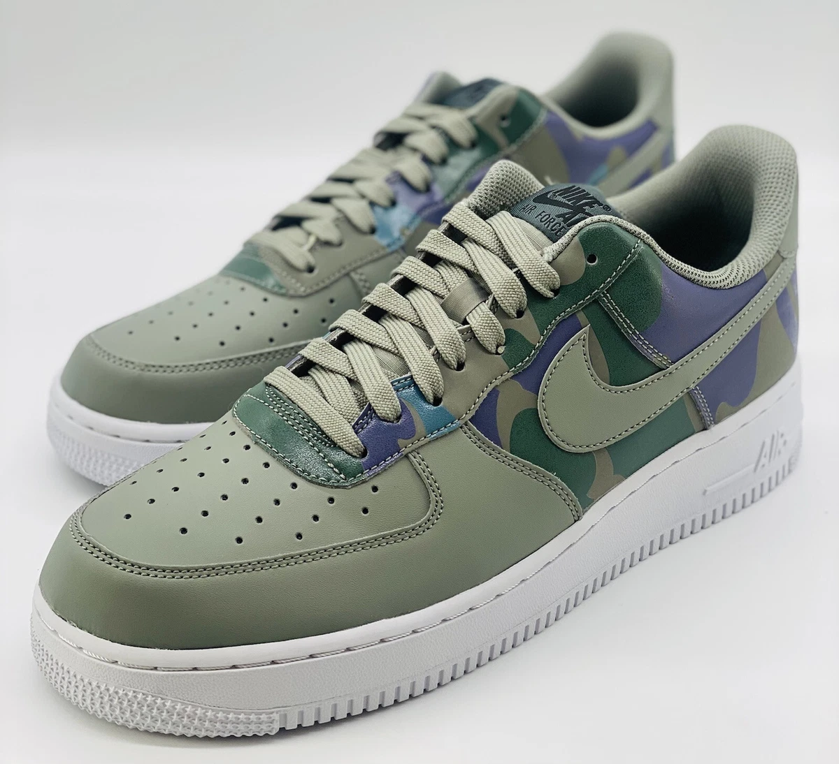 NEW Nike Air Force 1 ‘07 LV8 Camo Olive Green 823511-008 Men Size 7.5