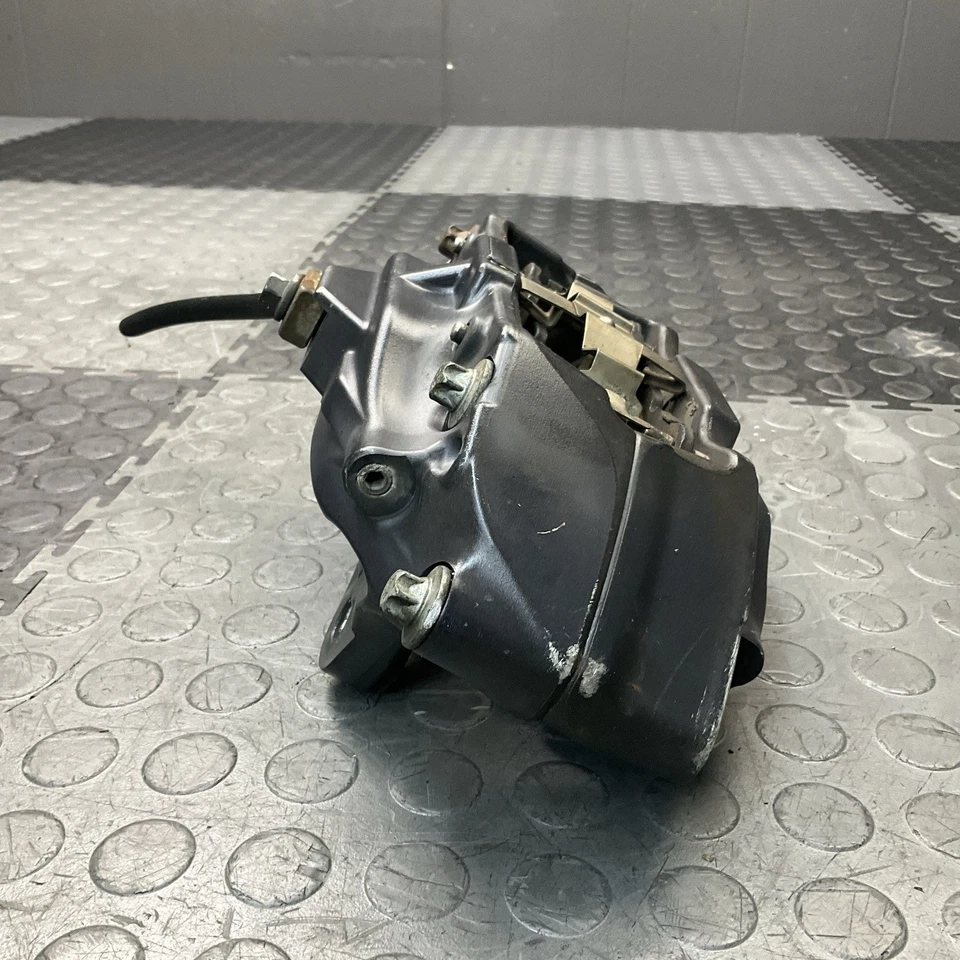 2014-2018 凯迪拉克 ATS 右前乘客侧右手制动盘卡钳 原始设备制造商 — 第 3/4 张图片