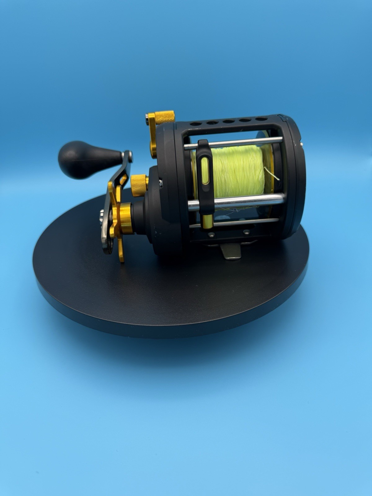 penn fathom 60 level wind Reel