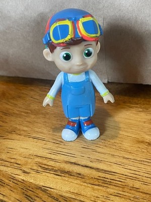 (82G) CoComelon Figure JJ with Goggles 3''