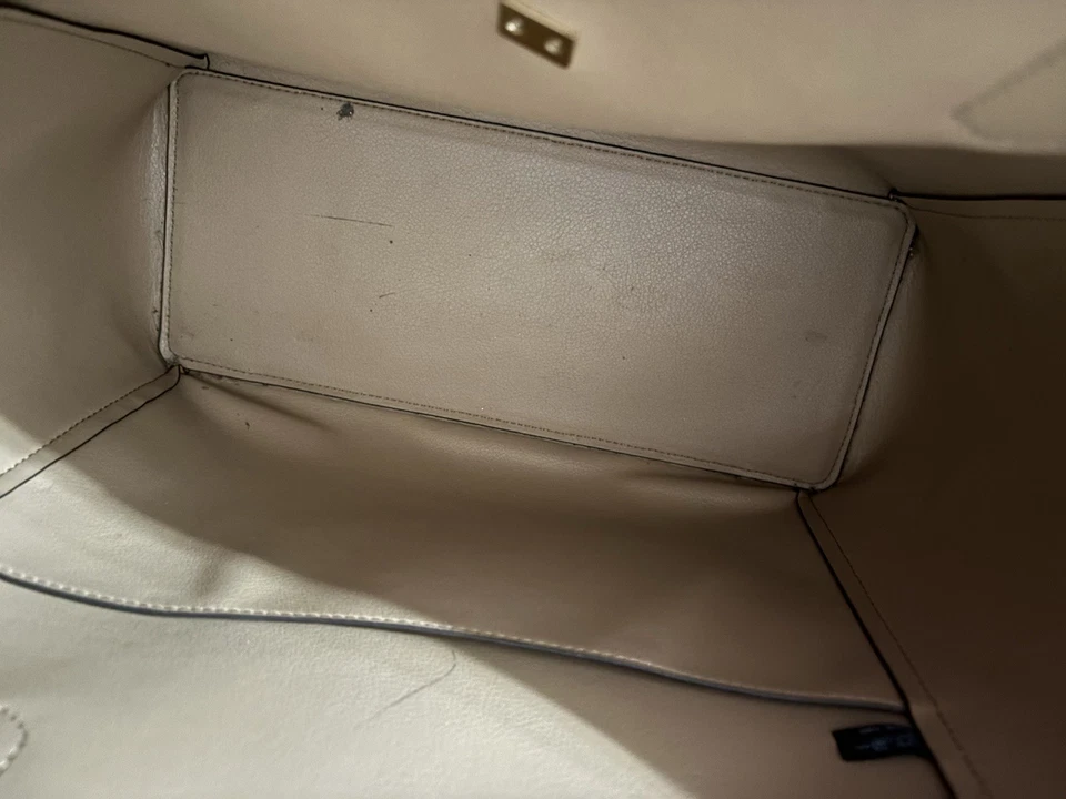 Bolso de Mano Michael Kors Grande Cassie con Cartera Amarillo Girasol Foto 3 de 4