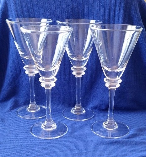 Set of 4 Pottery Barn CLARO V-Shaped Water/Wine Goblets EXCELLENT CONDITION
