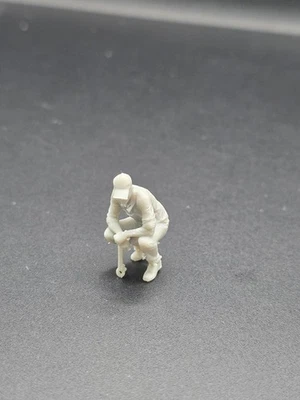 3D DRUCK DIETRICH Mechaniker mit Schraubenschlüssel im Maßstab 1/50