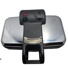 Vitantonio Premier Model 1550 Belgian Waffle Maker Stainless Steel Tested Works