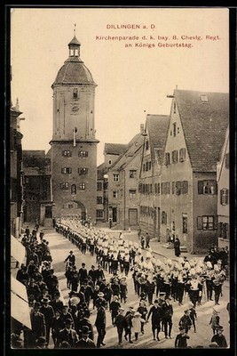 AK Dillingen a. D., Kirchenparade d. k. bay. 8. Chevlg. Regiment an Königs Gebu 