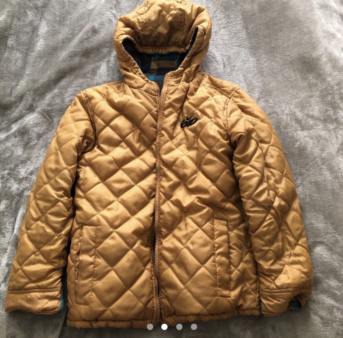 Nike 6.0 Vintage Reversible Plaid flannel Puffer Jacket Kids Nike 6.0 Vintage Reversible Plaid flannel Puffer Jacket Kids