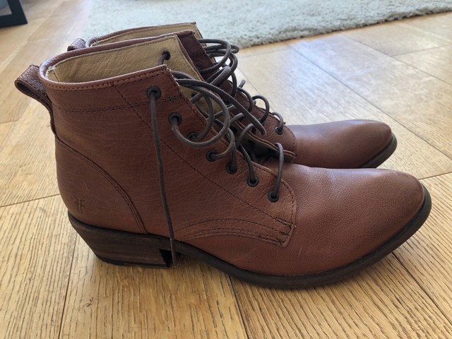 frye tyler lace up womens black