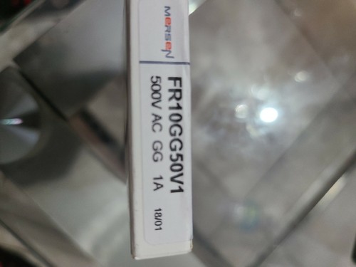 MERSEN Fuse Link FR10GG50V1. 500V AC GG 1A. Pack of 10. New - Picture 3 of 3