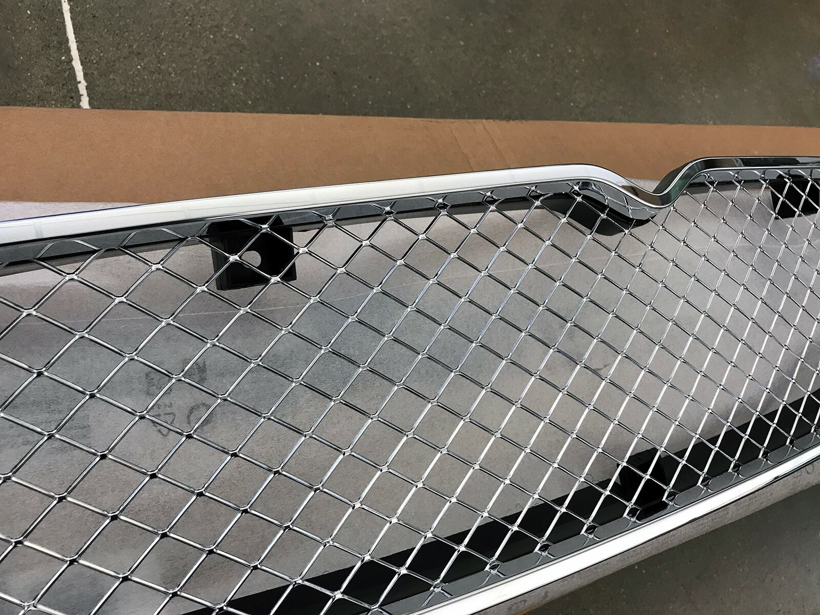 2003-06 MASERATI COUPE SPYDER GRANDSPORT GRILLE 6815560
