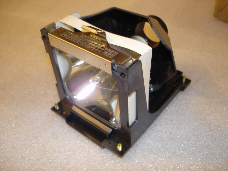 Audio Video Computer Projector Lamp # POA-LMP63 For Sanyo PLC-XU45 Eiki LC-XNB5M - Image 3 of 4