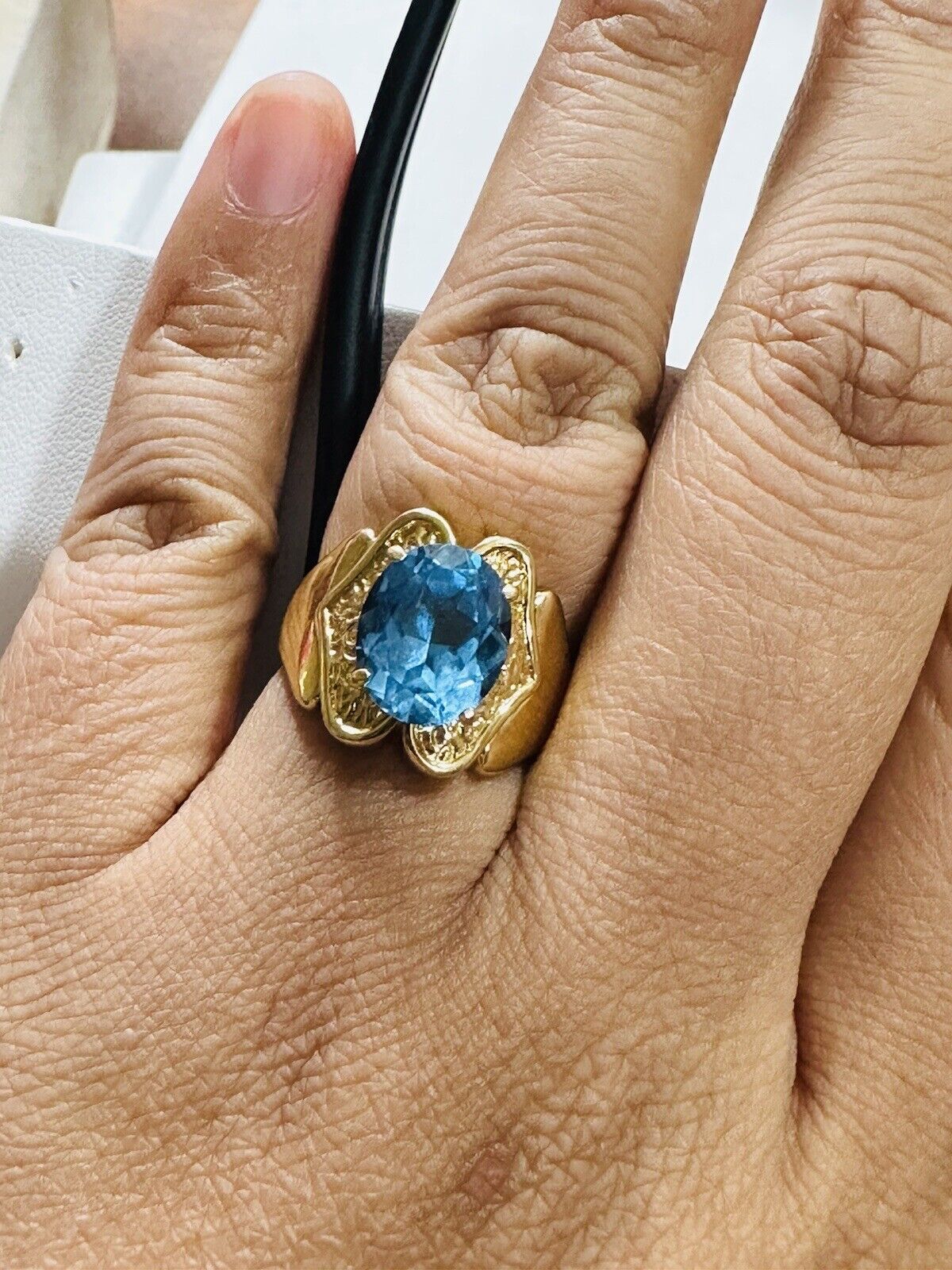 K18 Japan Gold Diamond Ring Real .49 carat Blue Topaz Woman’s Ring 7/7.5”  6.9g