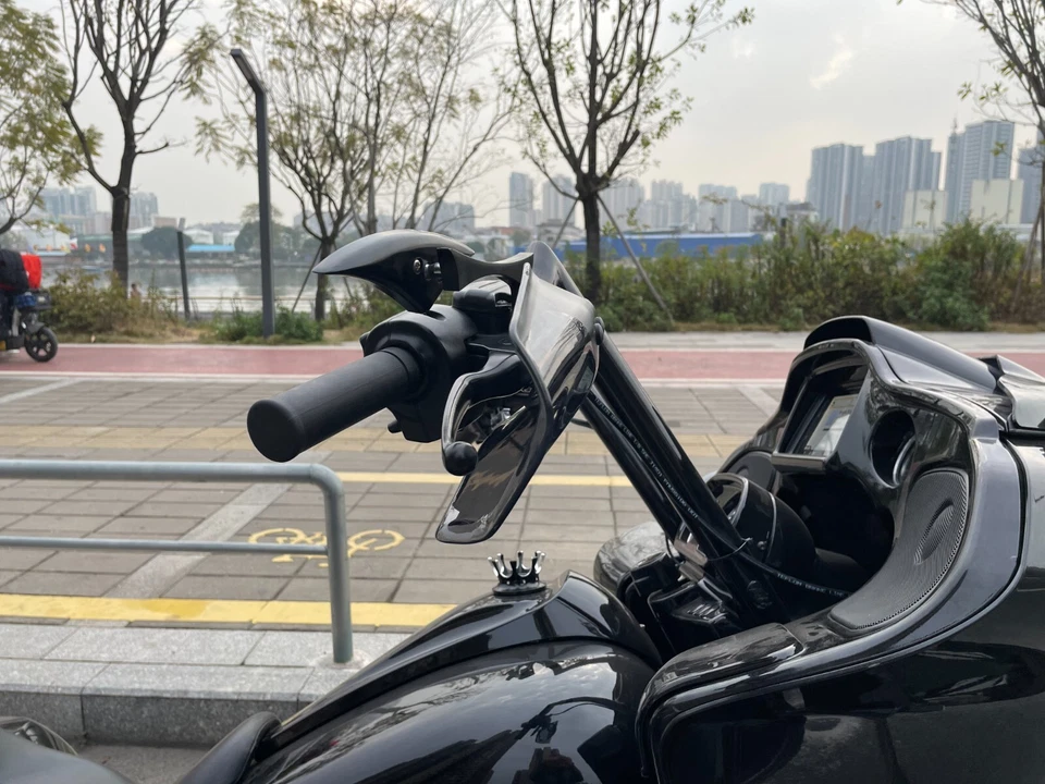 Protectores de mano protectores de viento para Harley CVO Road Glide Limited 2014-2023 Foto 3 de 4