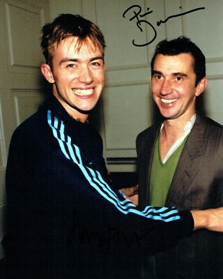 Damon Alabarn & Phil Daniels Signed Blur 10x8 Photo Parklife + COA