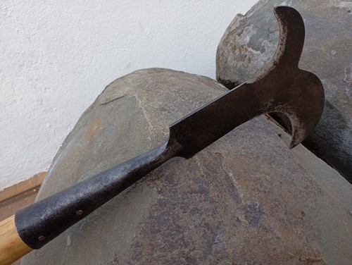Vintage Steel Brush Axe Gaff Knife Pruning Old Farm Tool Rarity Two Blade - Picture 17 of 17