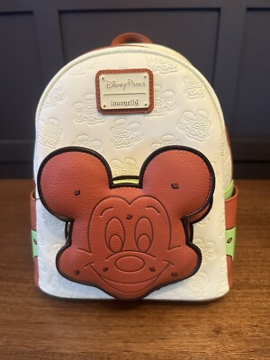 NWT 2024 Disney Parks Eats Mickey Mint Ice Cream Sandwich  display picture 3