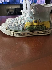 Converse Chuck Taylor, Chucks Wagon Graffiti Barely Used M8, W10
