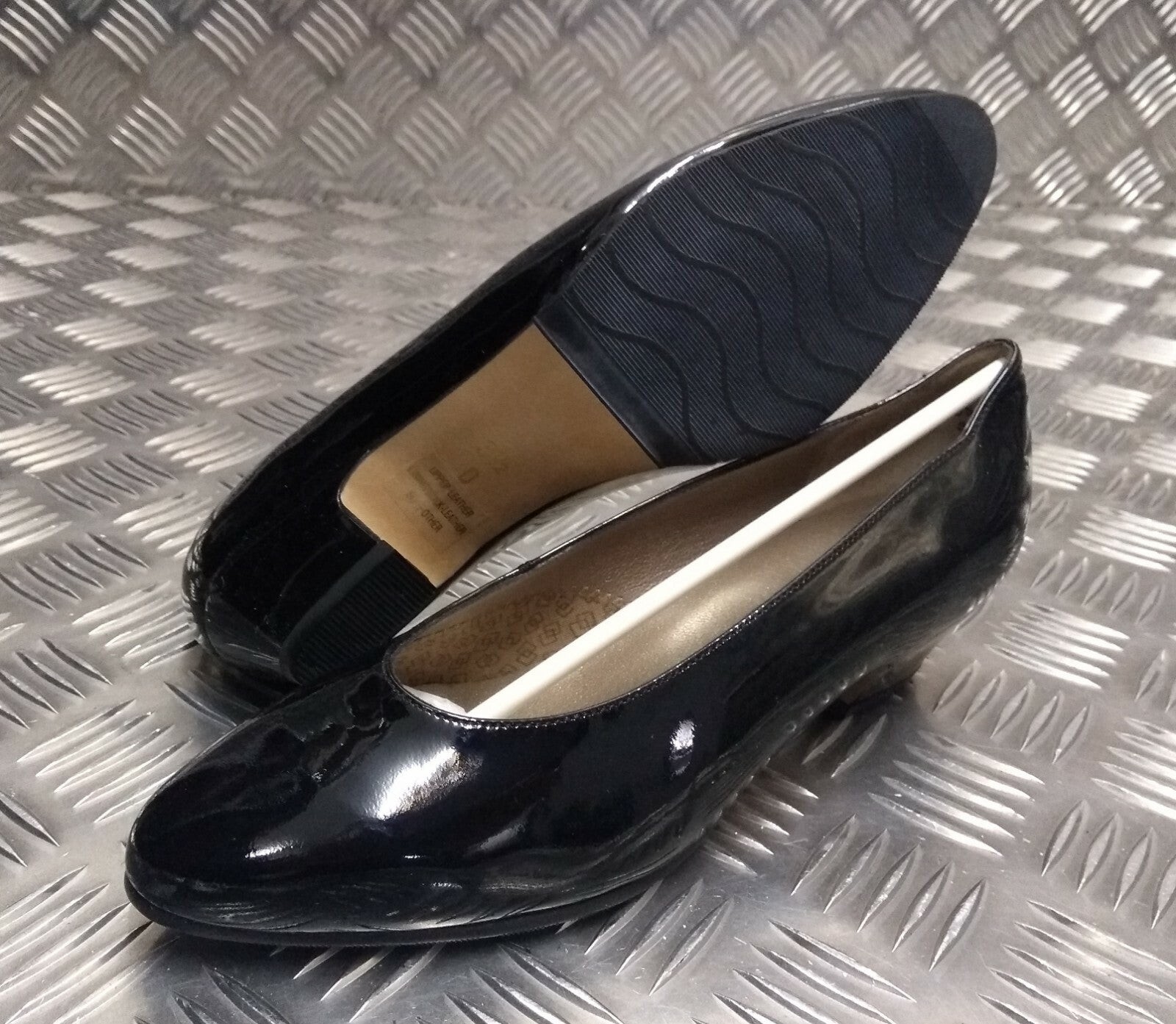 Zapatos de charol genuinos británicos WRAF WRNS WRAC para mujer corte de servicio