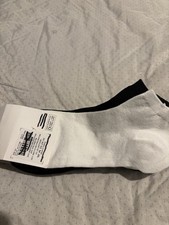 Unisex Socks Black And White TU New With Tags Size 4-8