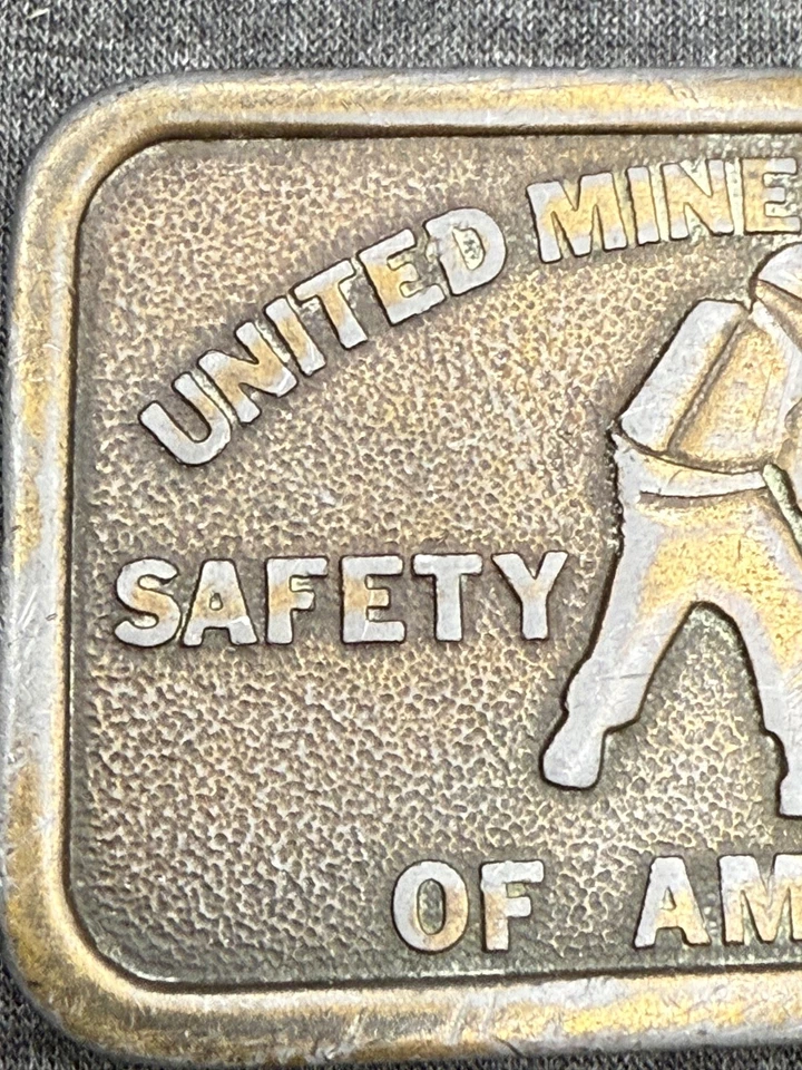 Hebilla de cinturón vintage United Mine Workers of America Safety First Foto 2 de 4