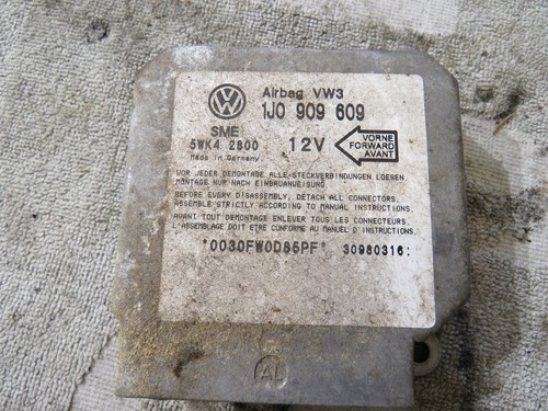 VW Golf 4 IV Steuergerät Airbag 1J0909609