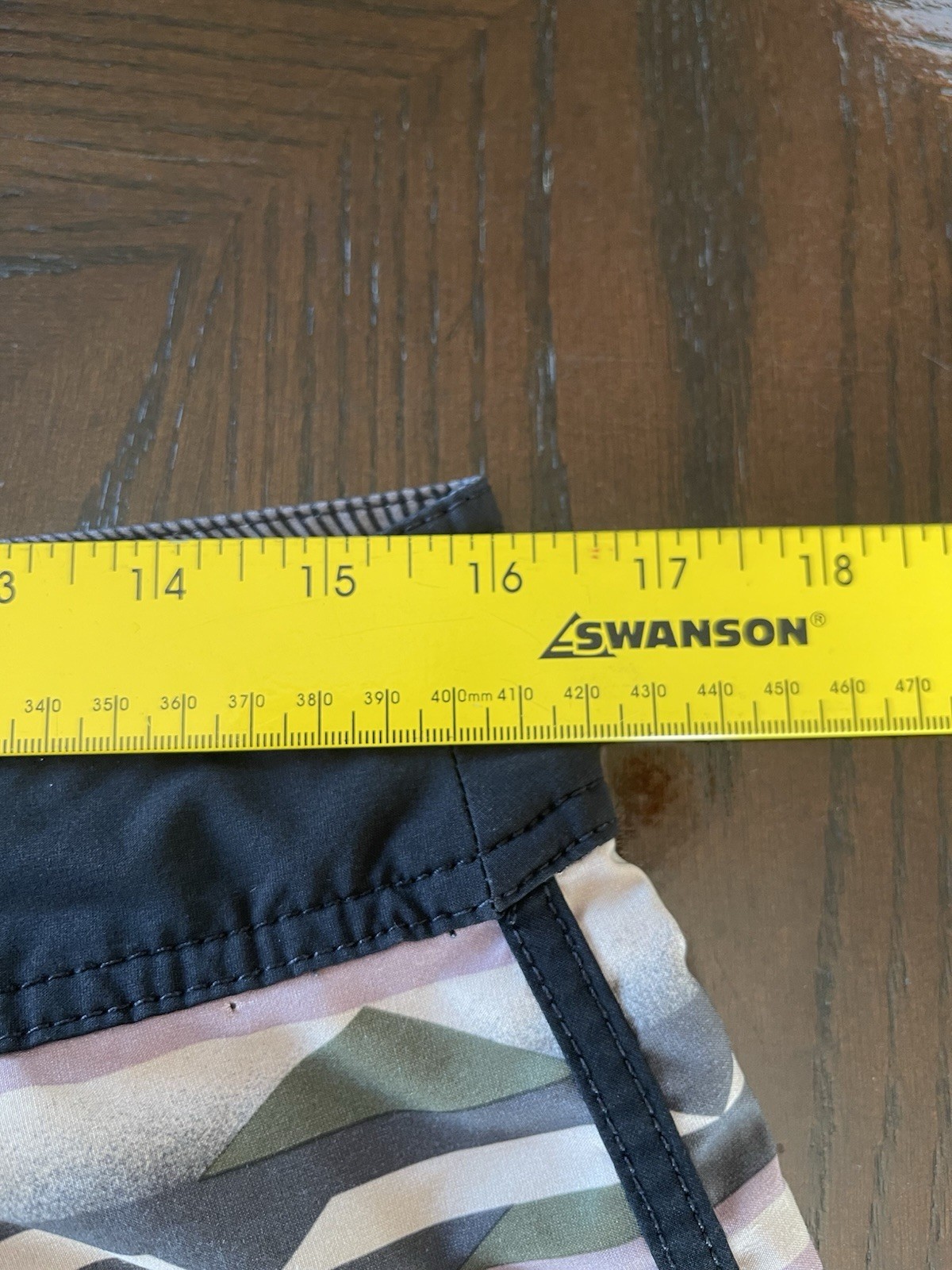 Volcom multicolored, surf-inspired, quick-dry, dr… - image 5