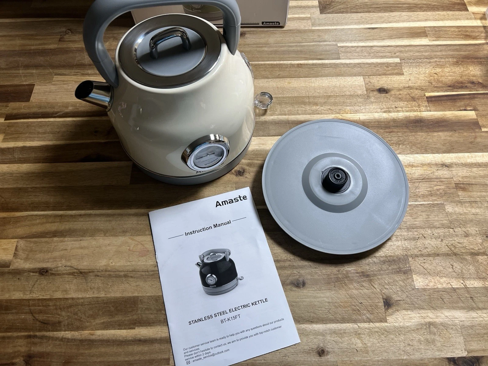 Amaste Electric Kettle, Retro Electric Tea Kettle With Thermometer, 57 Oz Beige