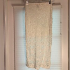 Privy White Lace Maxi Skirt Small