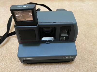 Polaroid Impulse, One step Instant Camera with radio lot
