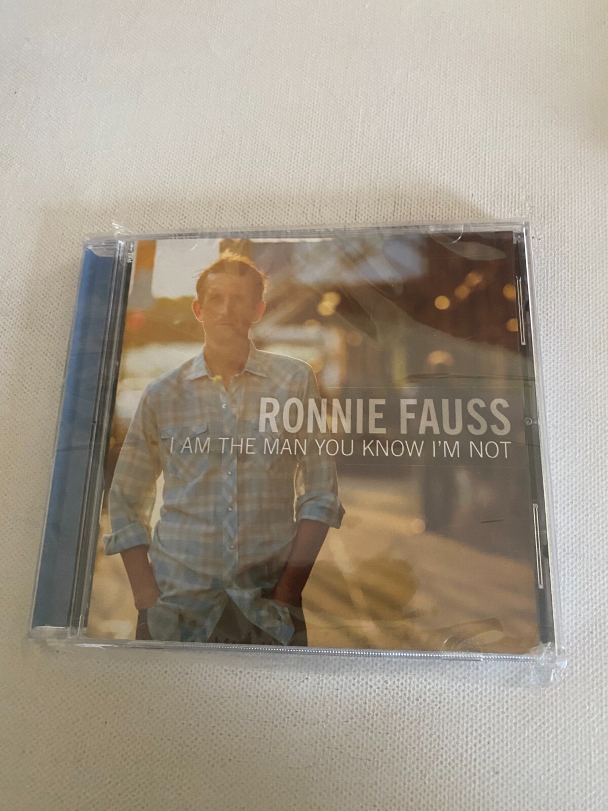 Ronnie Fauss  -  I Am the Man You Know I'm Not  [2012]  -  NEW
