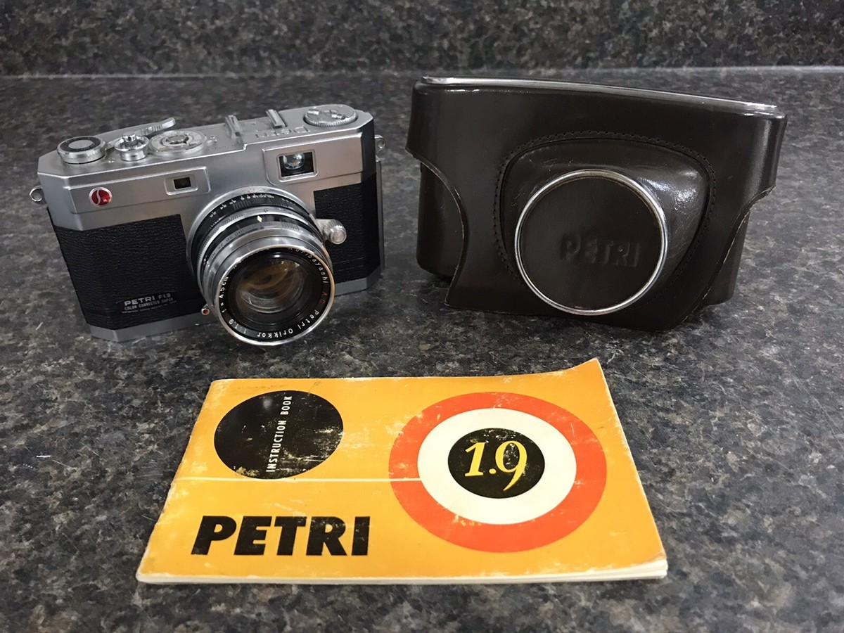 OLYMPUS 一眼レフカメラ Kuribayashi Petri 1:2 PETRI 1.9 35mm CAMERA w/ Kuribayashi Orikkor Lens, Case, Strap