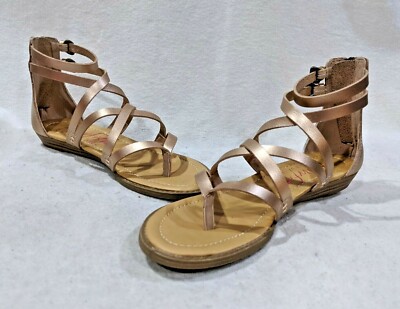 gladiator sandals size 4