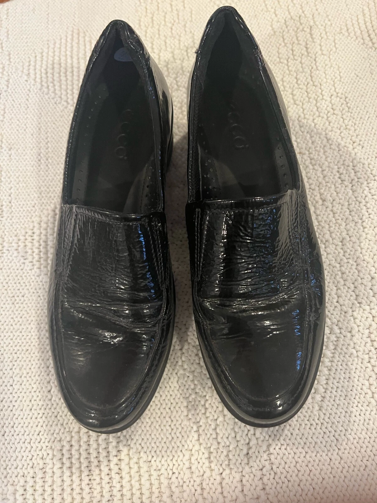 Mocassini slip on Ecco in vernice nera taglia 39