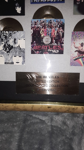 The Beatles Limited Edition Gold Record Collection #764/2500 EXCLUSIVELY BY NECA - Picture 5 of 12