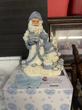 Snow Buddies Collectibles Figurine Encore Group Inc.