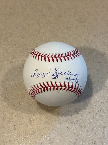 Reggie Jackson signed OML baseball w/ HOF 93 ** Beckett **