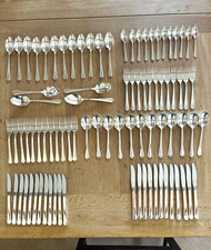 Oneida 88pc Silver Plated Cutlery Set for 12, Geometric, Dishwasher Safe