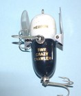 VINTAGE HEDDON TINY CRAZY CRAWLER TOP WATER LURE BLACK & WHITE GREAT CONDITION — photo 3