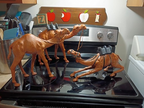 Gorgeous Indian Made Leather Wrapped Camels Decorative Lot Of Three