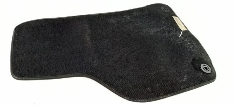 Alfombrilla pasajero delantero derecho Volkswagen Rabbit 2006 2007 2008 2009 Foto 3 de 4