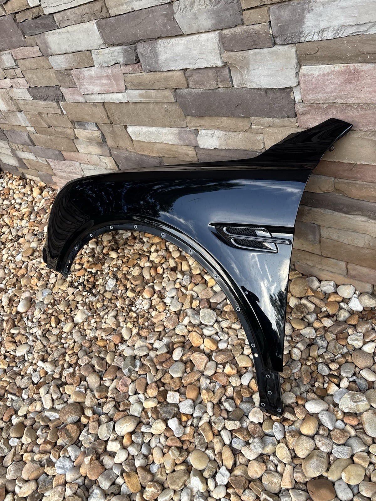 2015-2020 BENTLEY BENTAYGA FRONT LEFT DRIVER SIDE FENDER OEM 36A821017F
