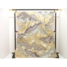 Authentic Visiting kimono, Yuzen dyeing with gold leaf and embroidery, tie-d...