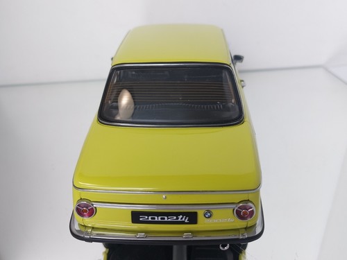 AUTOart BMW 2002 tii 1:18 seltene Farbe - Bild 5 von 10