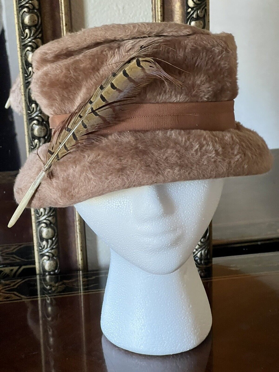 Vintage 40sEmpress Fur Champagne Color Ladies Hat w Feather  display picture 3