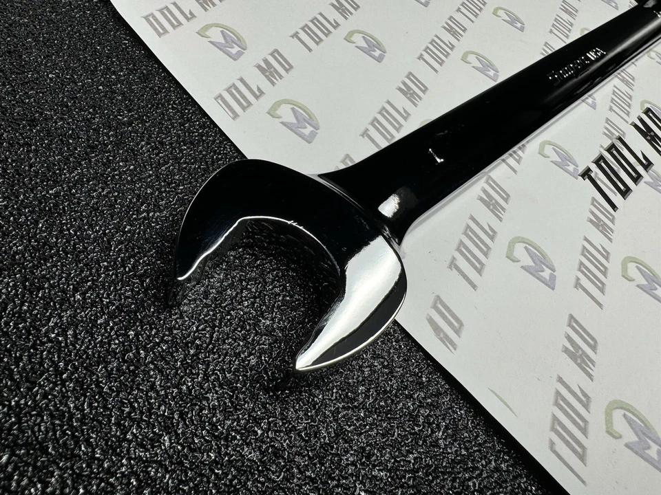 Snap-on Tools USA NEW 1" SAE FLANK DRIVE PLUS 12PT Chrome Combo Wrench SOEX32 - Image 2 of 4