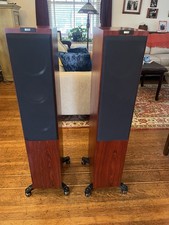 KEF R700 Speakers with IsoAcoustic Footings Excellent Condition Tested (1) Pair 