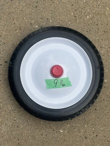 Nouvelle partie de la trémie - Radio Flyer (1) 9 Roue de 1/2" avec embout d'essieu rouge