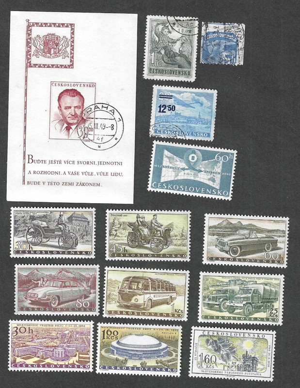 Czechoslovakia - Fourteen different stamps in very good condition