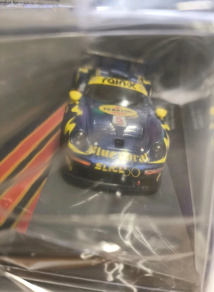 PORSCHE RACING COLLECTION numero 76 - Porsche 911 GT1 - Scala 1:43 - Immagine 4 di 4