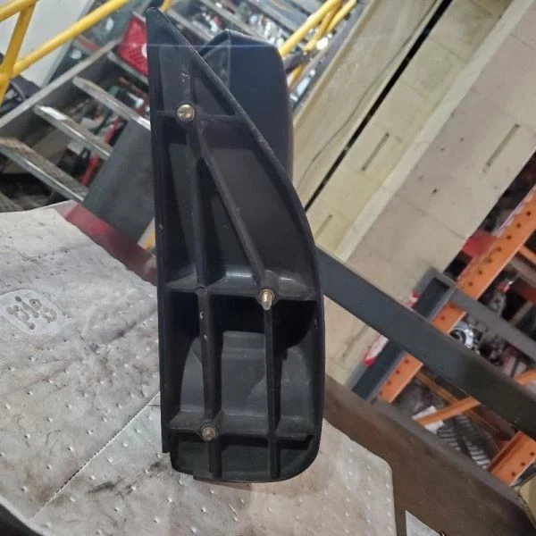 E350 SUPER DUTY    2002 Driver Side View Mirror 556503 - Image 3 of 4