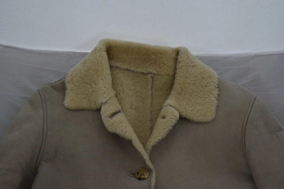 Burberry Beige Long Sheepskin Shearling Button Jacket Trench Coat Womens UK8 US6 - Image 3 of 4